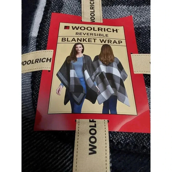 New WOOLRICH reversible Blanket Wrap one Size MSRP $60.00 RN137013 - Picture 2 of 5